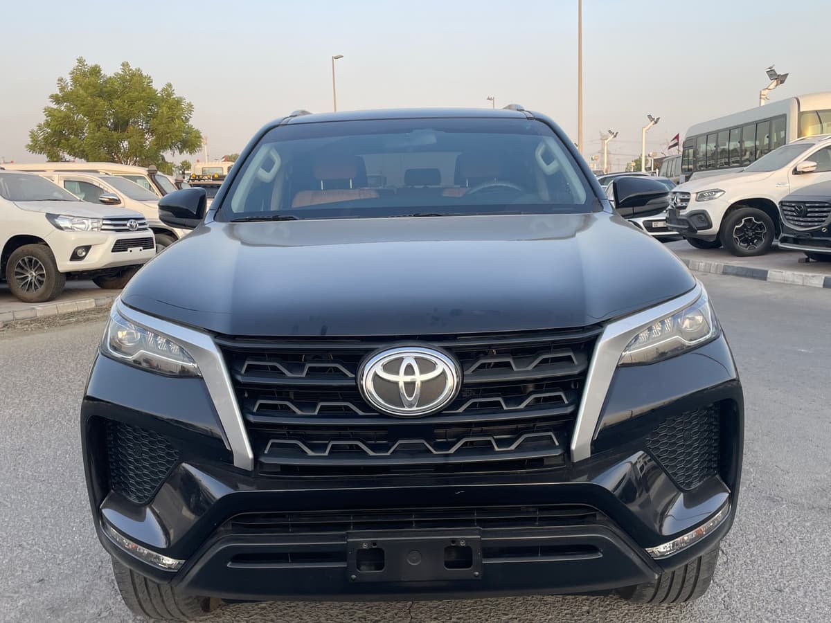 2022 Toyota Fortuner